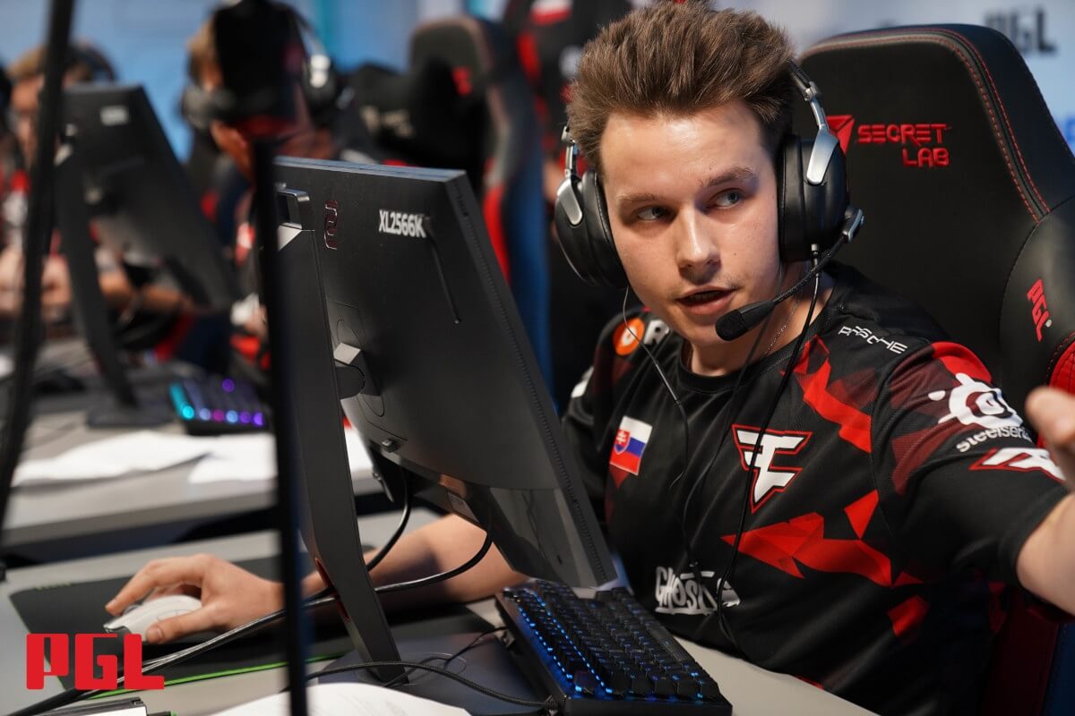 FaZe Clan’s frozen CS2 Settings Breakdown